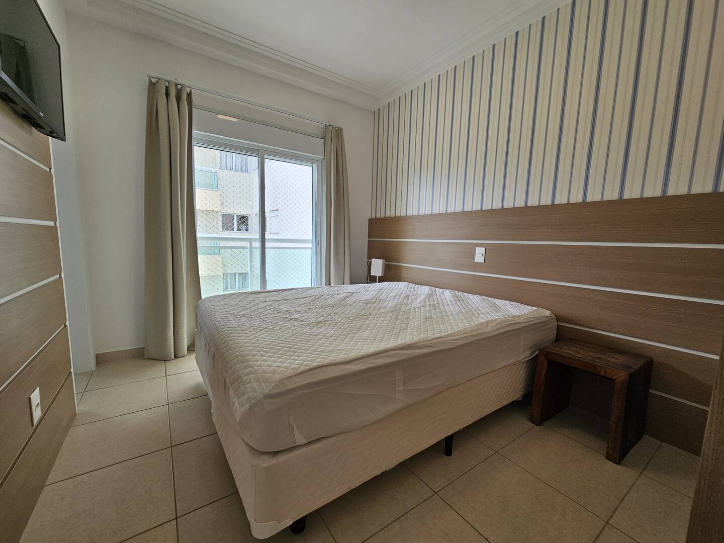 Apartamento à venda com 4 quartos, 186m² - Foto 14