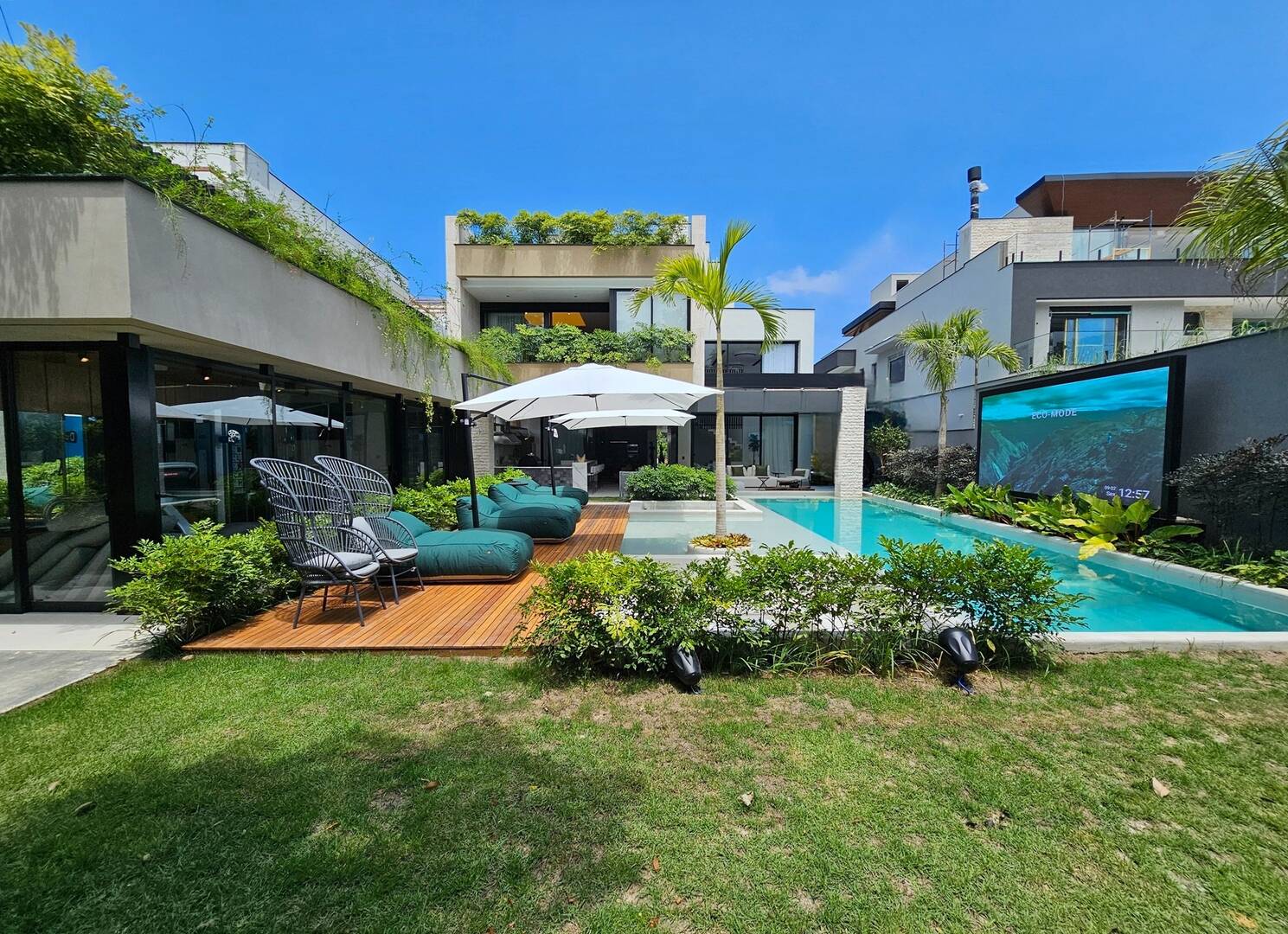 Casa à venda com 7 quartos, 940m² - Foto 37