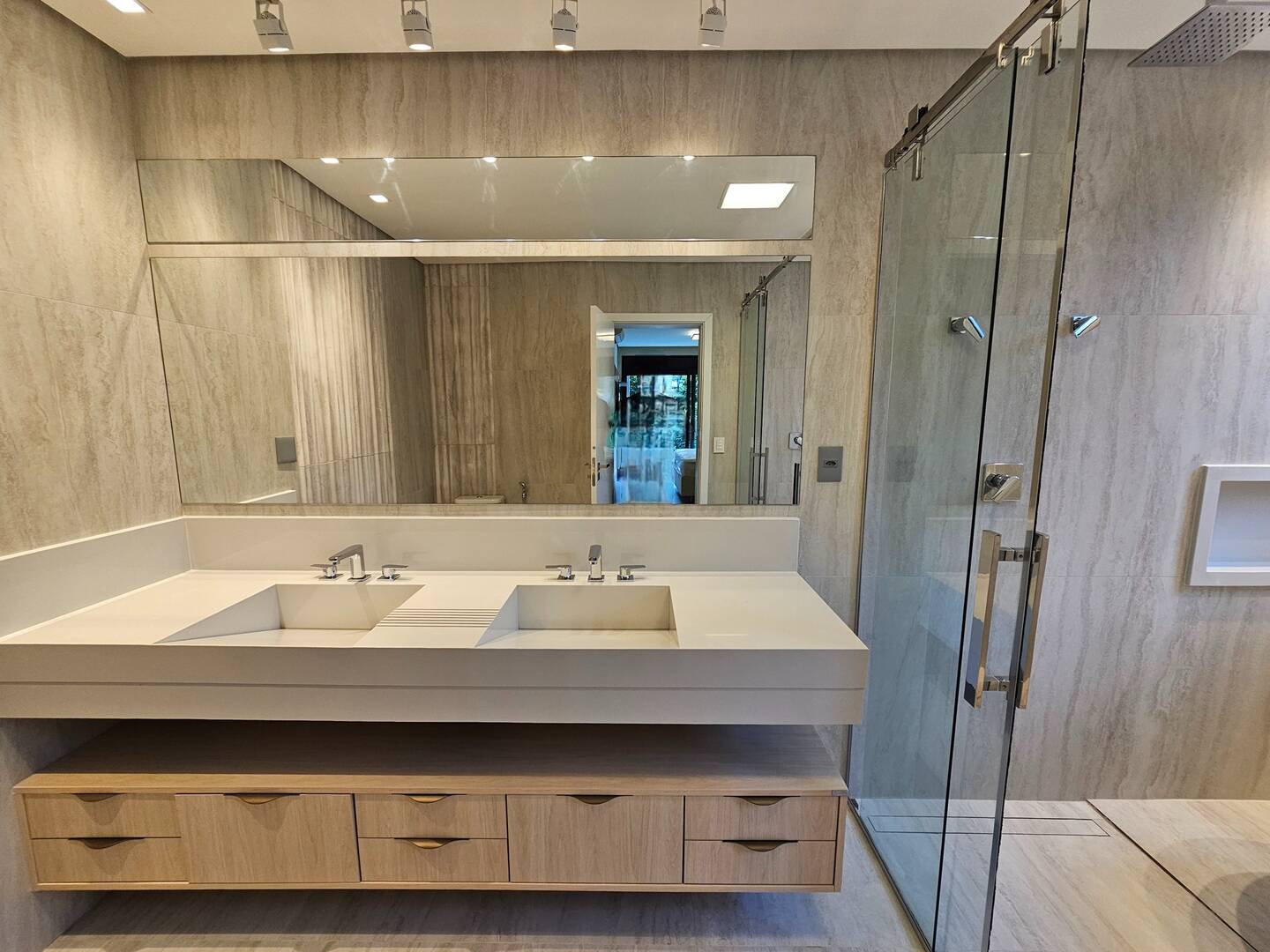 Casa à venda com 6 quartos, 638m² - Foto 32