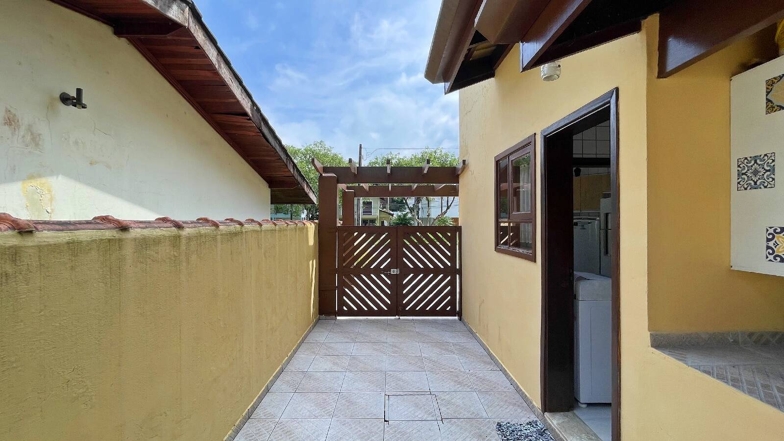 Casa à venda com 3 quartos, 201m² - Foto 46