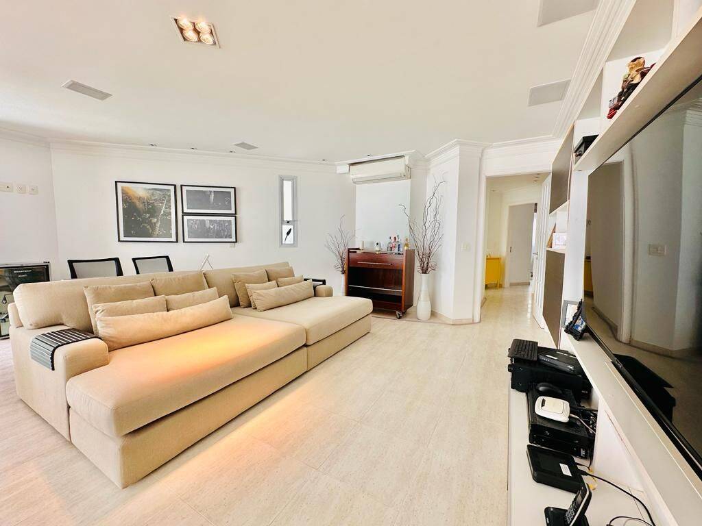 Apartamento à venda com 6 quartos, 658m² - Foto 8