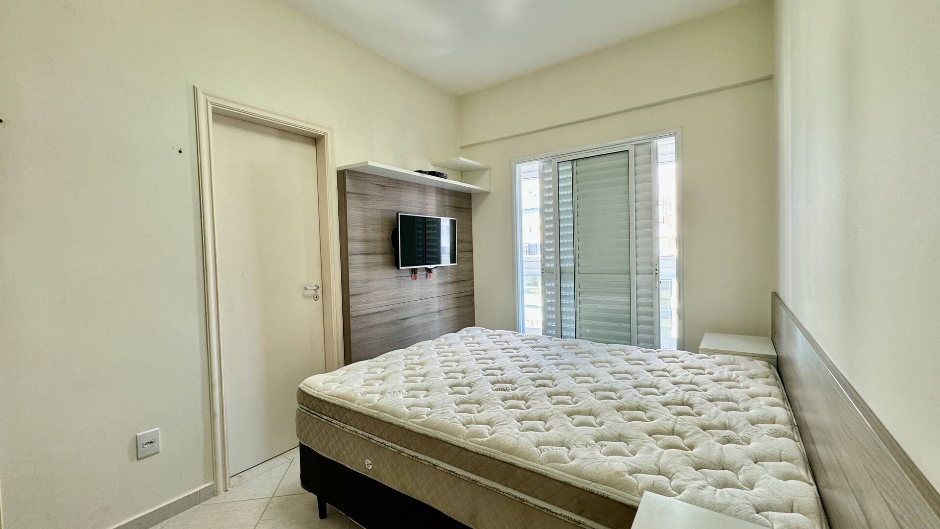 Apartamento à venda com 4 quartos, 139m² - Foto 9