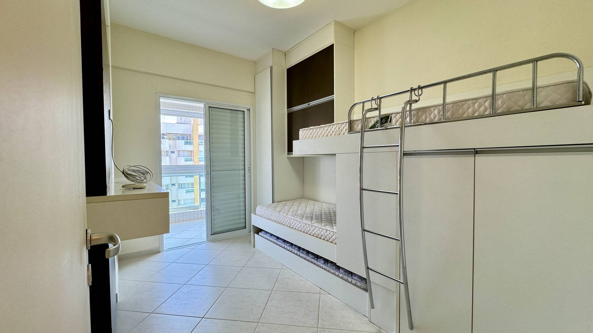 Apartamento à venda com 4 quartos, 139m² - Foto 20