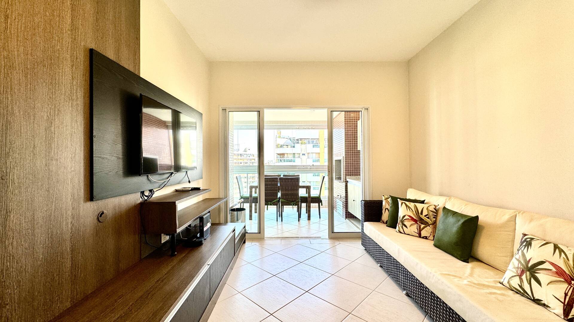 Apartamento à venda com 4 quartos, 139m² - Foto 1