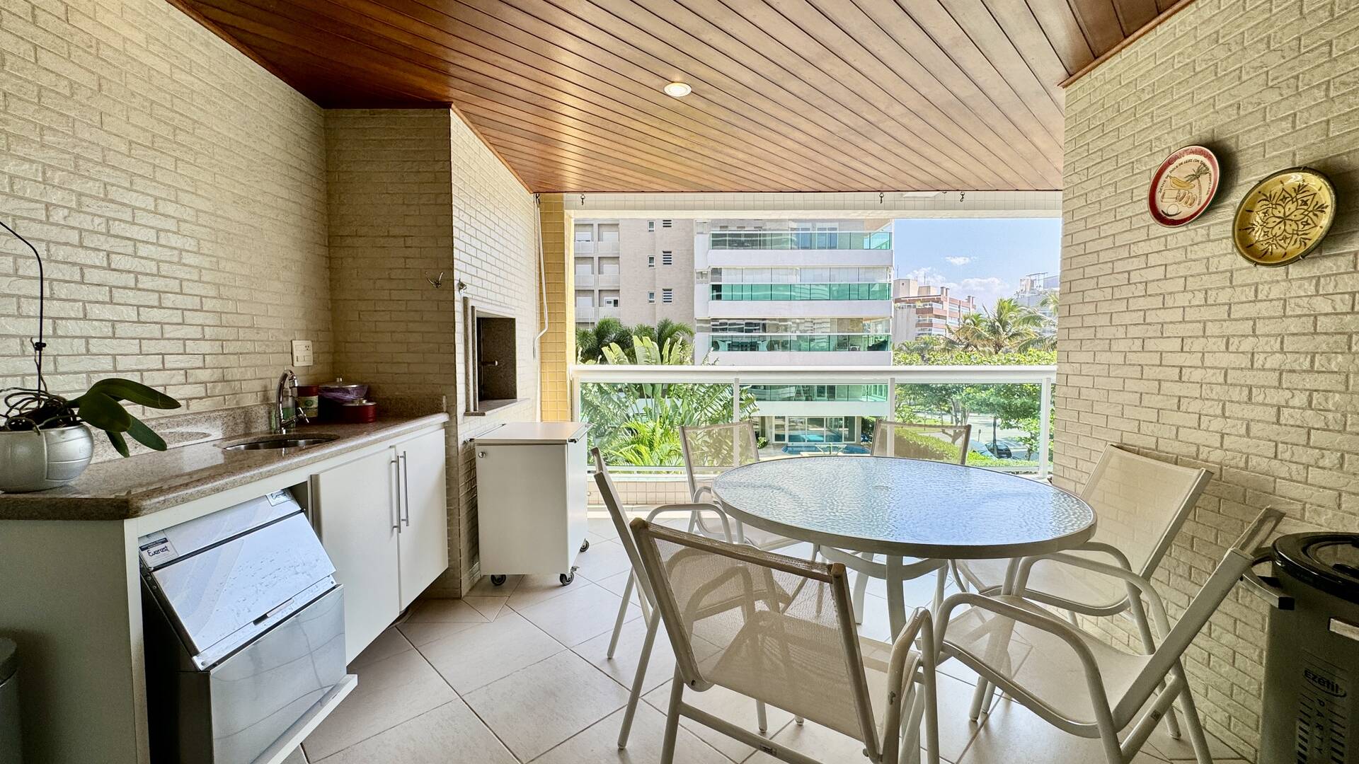 Apartamento à venda com 4 quartos, 137m² - Foto 6