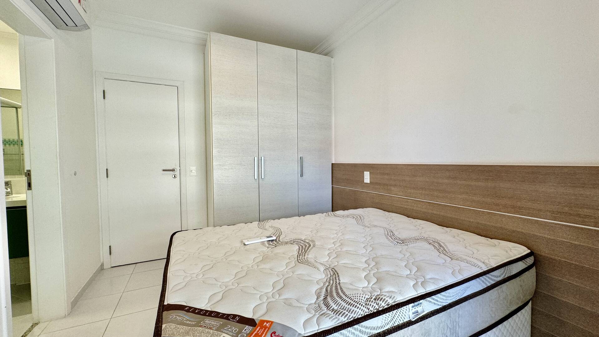 Apartamento à venda com 3 quartos, 117m² - Foto 19