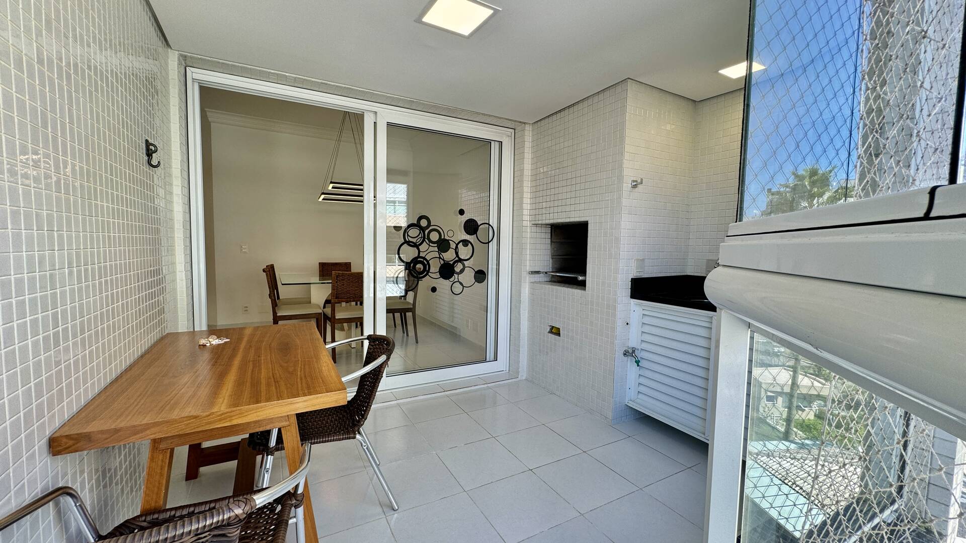 Apartamento à venda com 3 quartos, 117m² - Foto 27