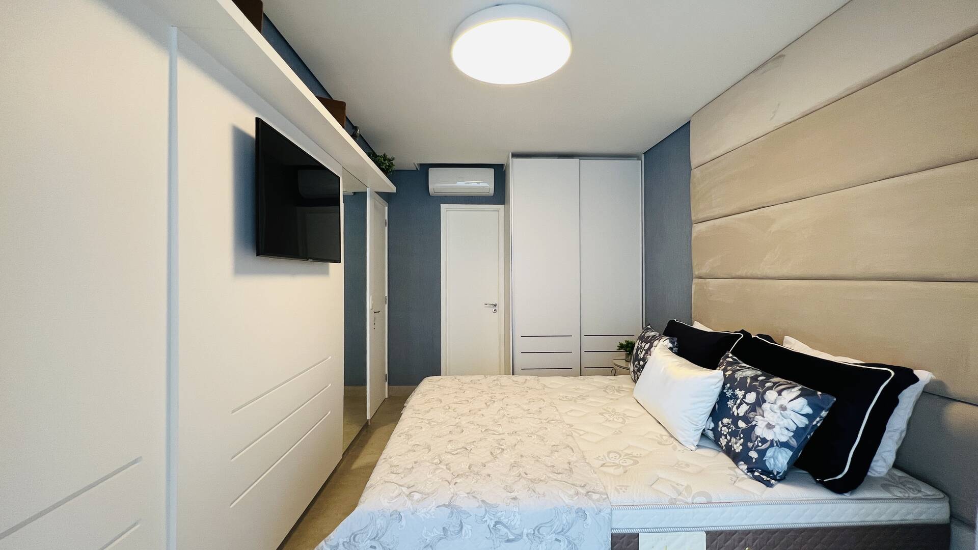 Apartamento para alugar com 2 quartos, 87m² - Foto 25