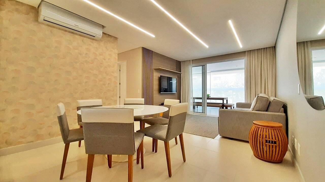 Apartamento à venda com 3 quartos, 123m² - Foto 8