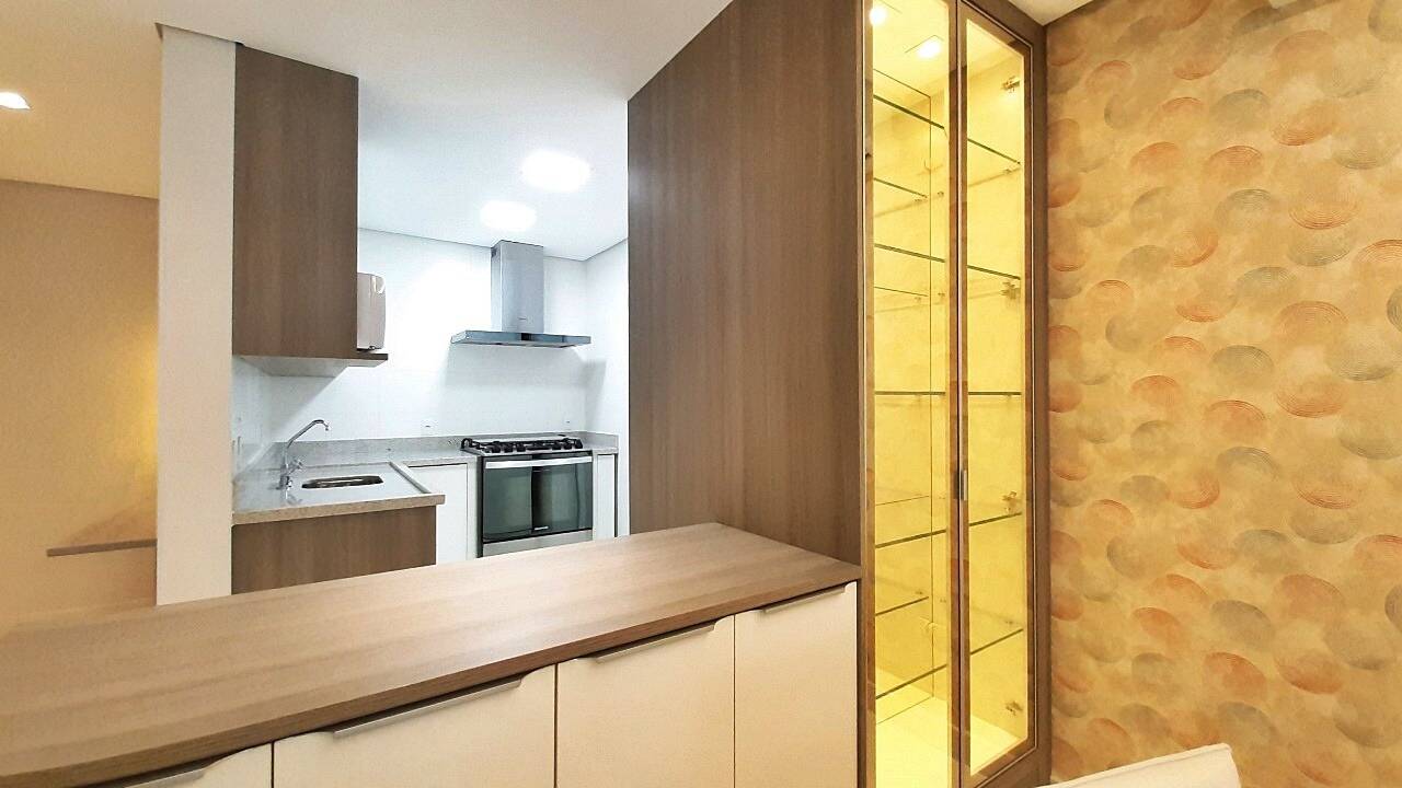 Apartamento à venda com 3 quartos, 123m² - Foto 33