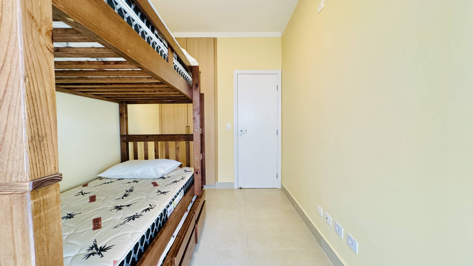 Apartamento à venda com 3 quartos, 114m² - Foto 17