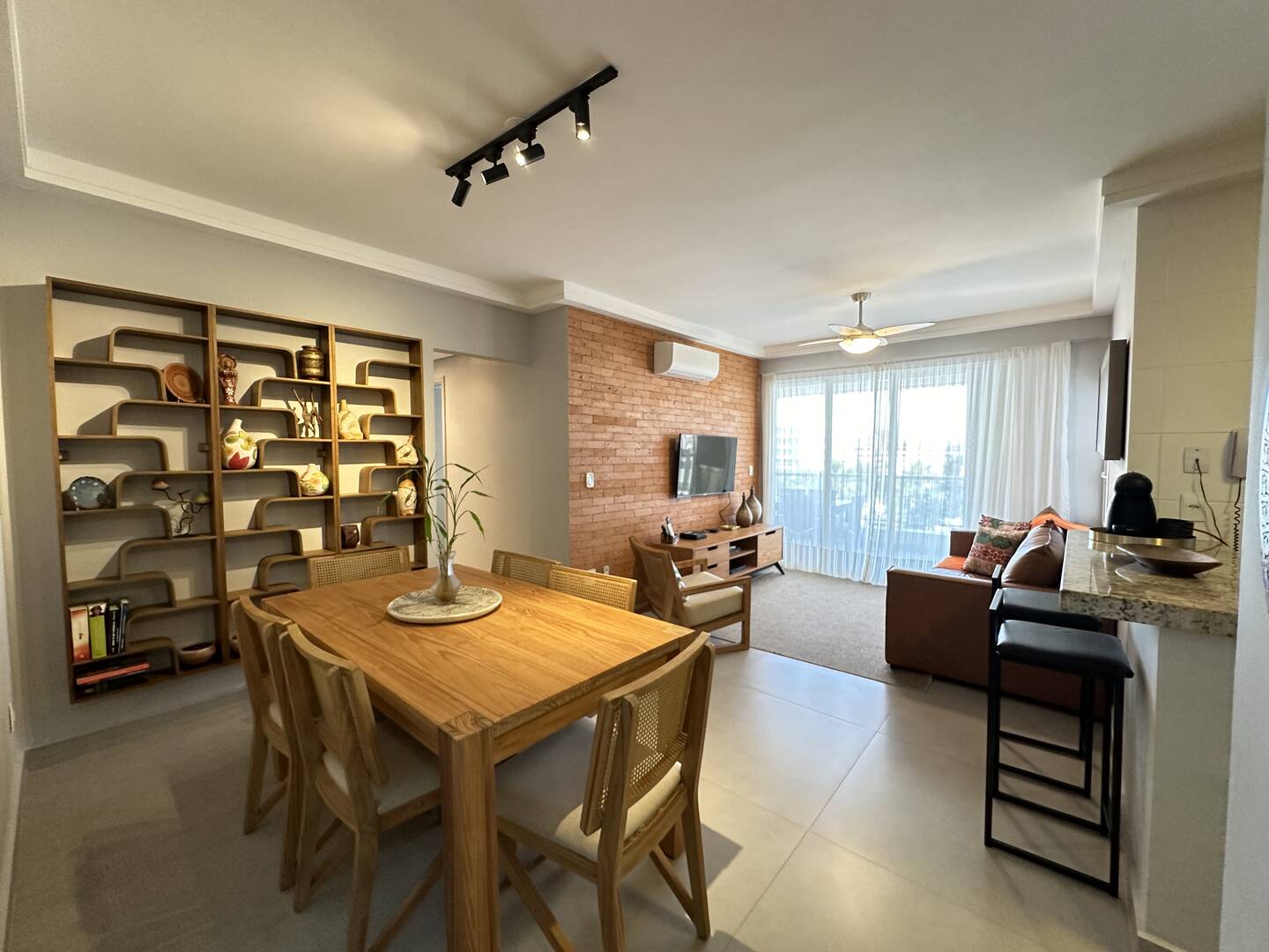 Apartamento à venda com 3 quartos, 113m² - Foto 1