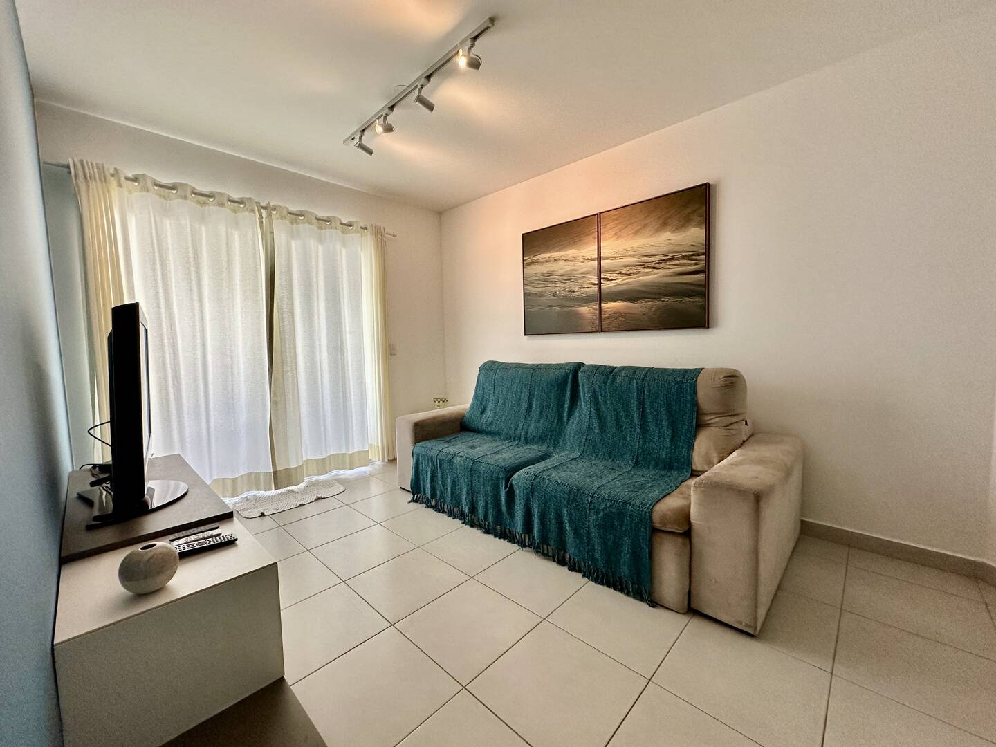 Apartamento à venda com 3 quartos, 106m² - Foto 9