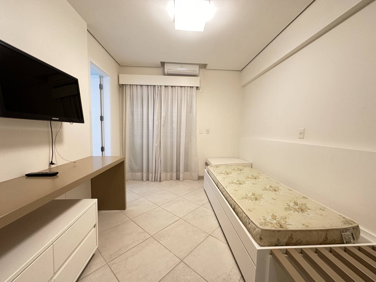 Apartamento à venda com 4 quartos, 254m² - Foto 18