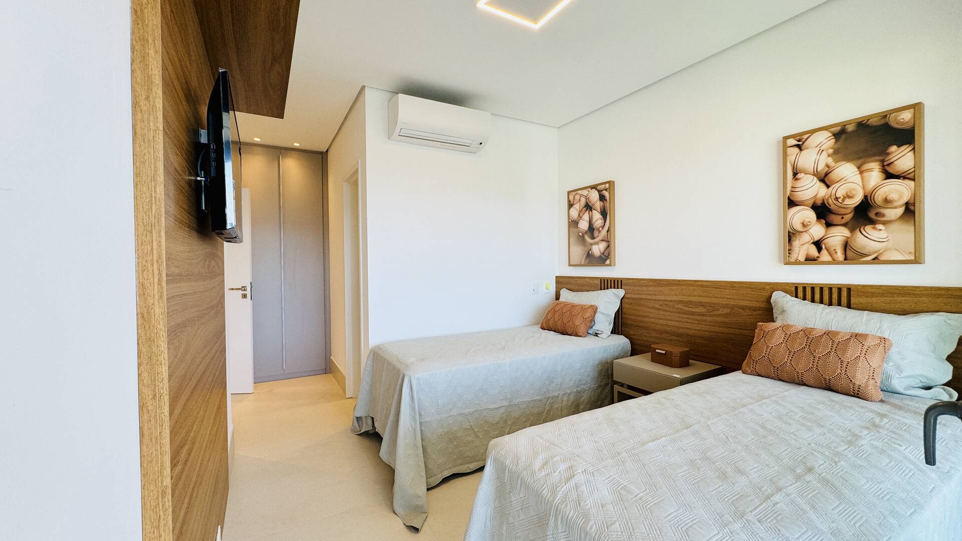 Apartamento à venda com 4 quartos, 203m² - Foto 58