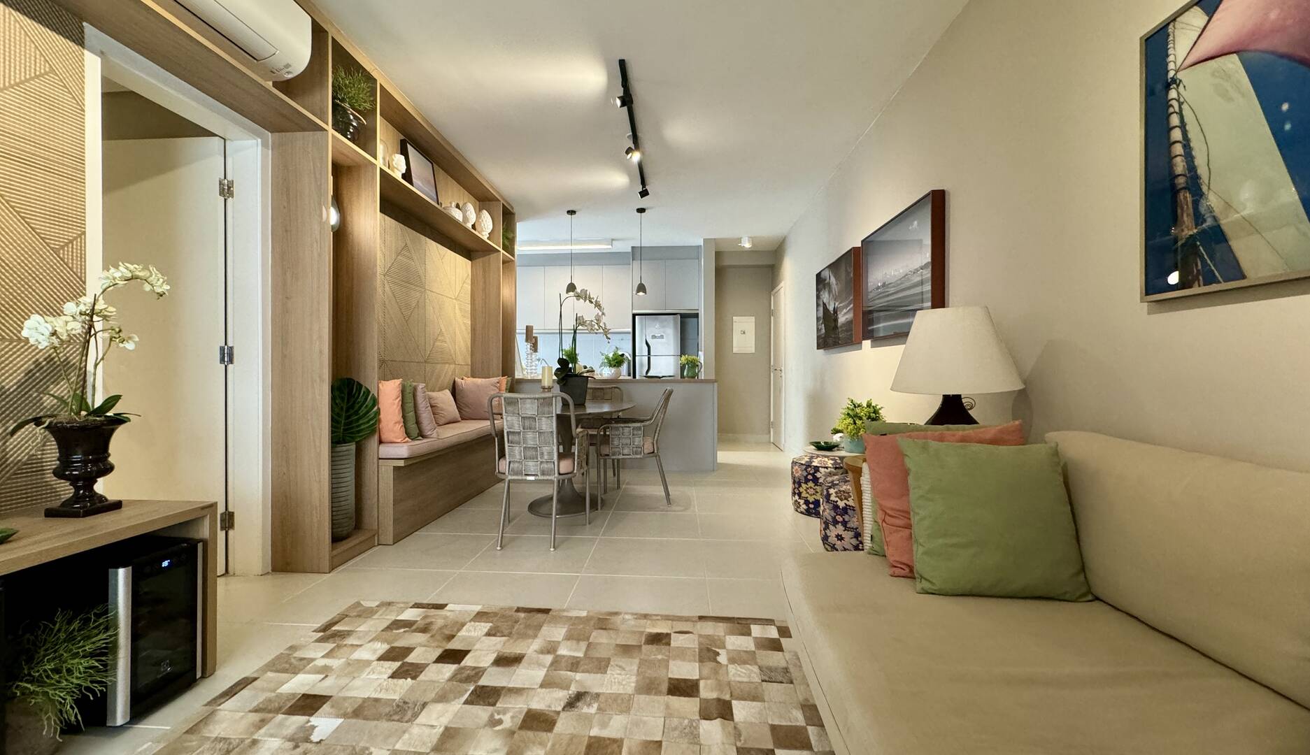 Apartamento à venda com 3 quartos, 133m² - Foto 1