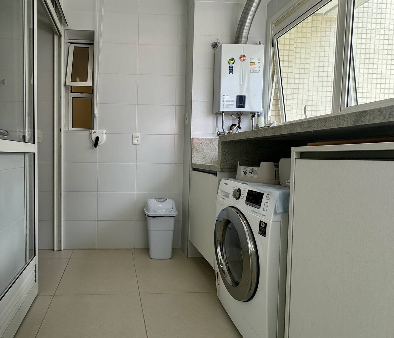 Apartamento à venda com 3 quartos, 133m² - Foto 14