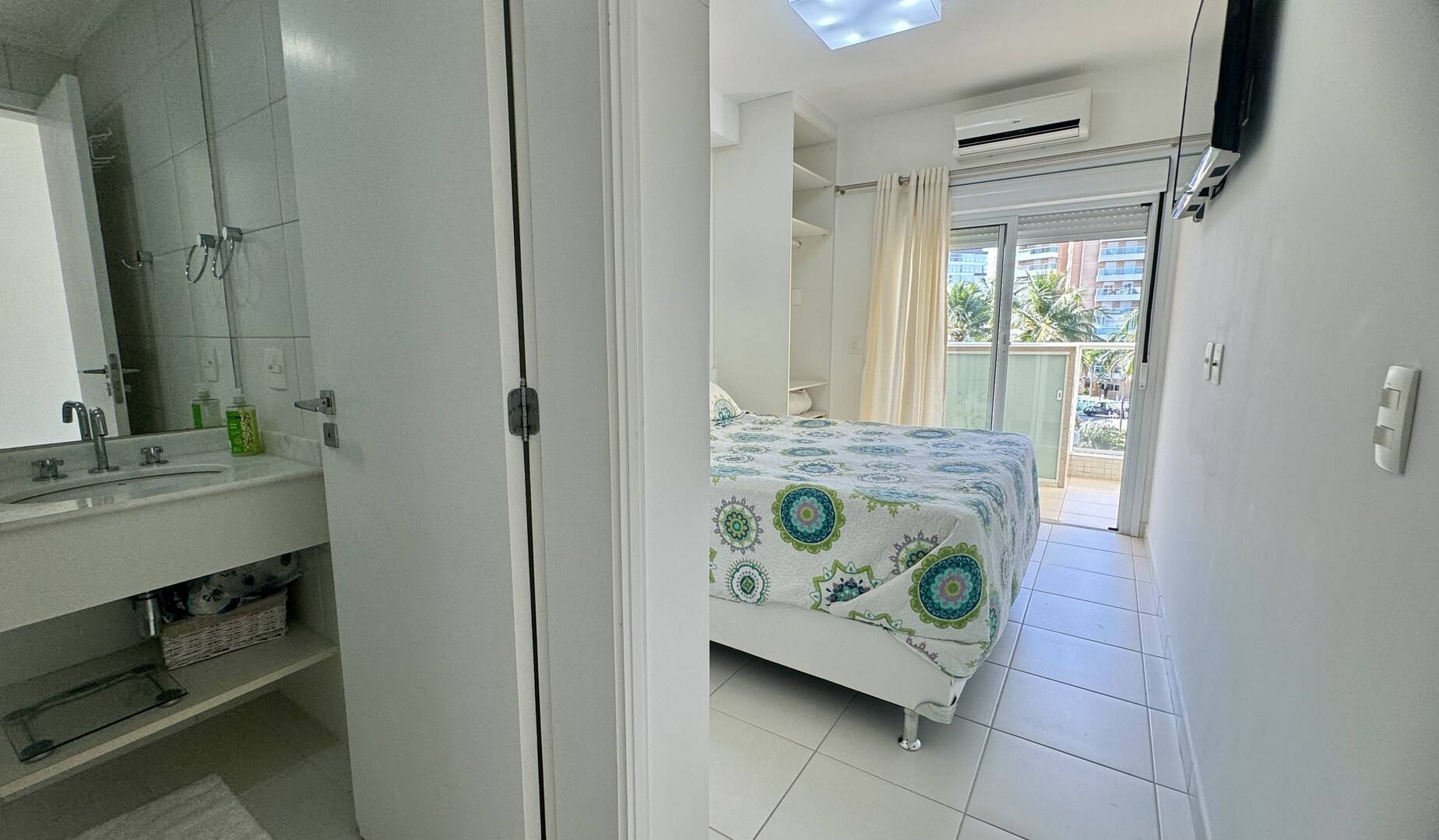 Apartamento à venda com 4 quartos, 134m² - Foto 9