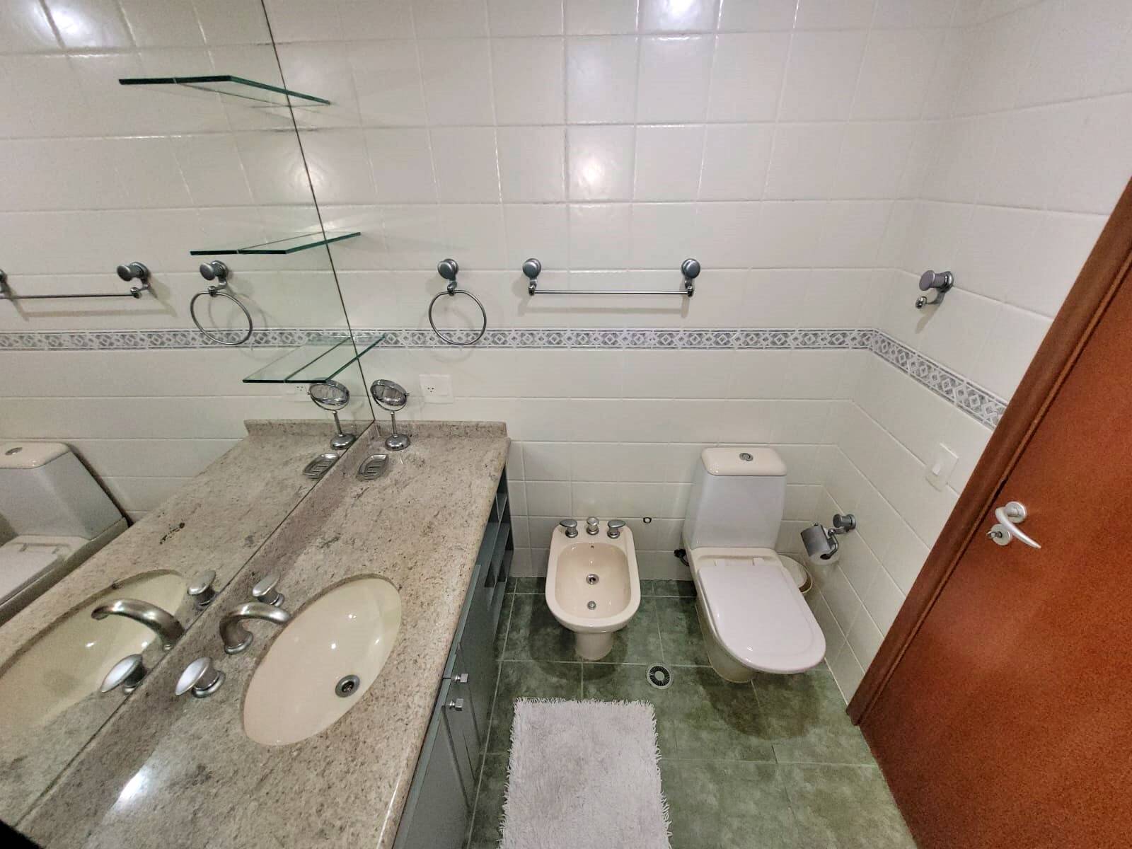 Apartamento à venda com 4 quartos, 205m² - Foto 10