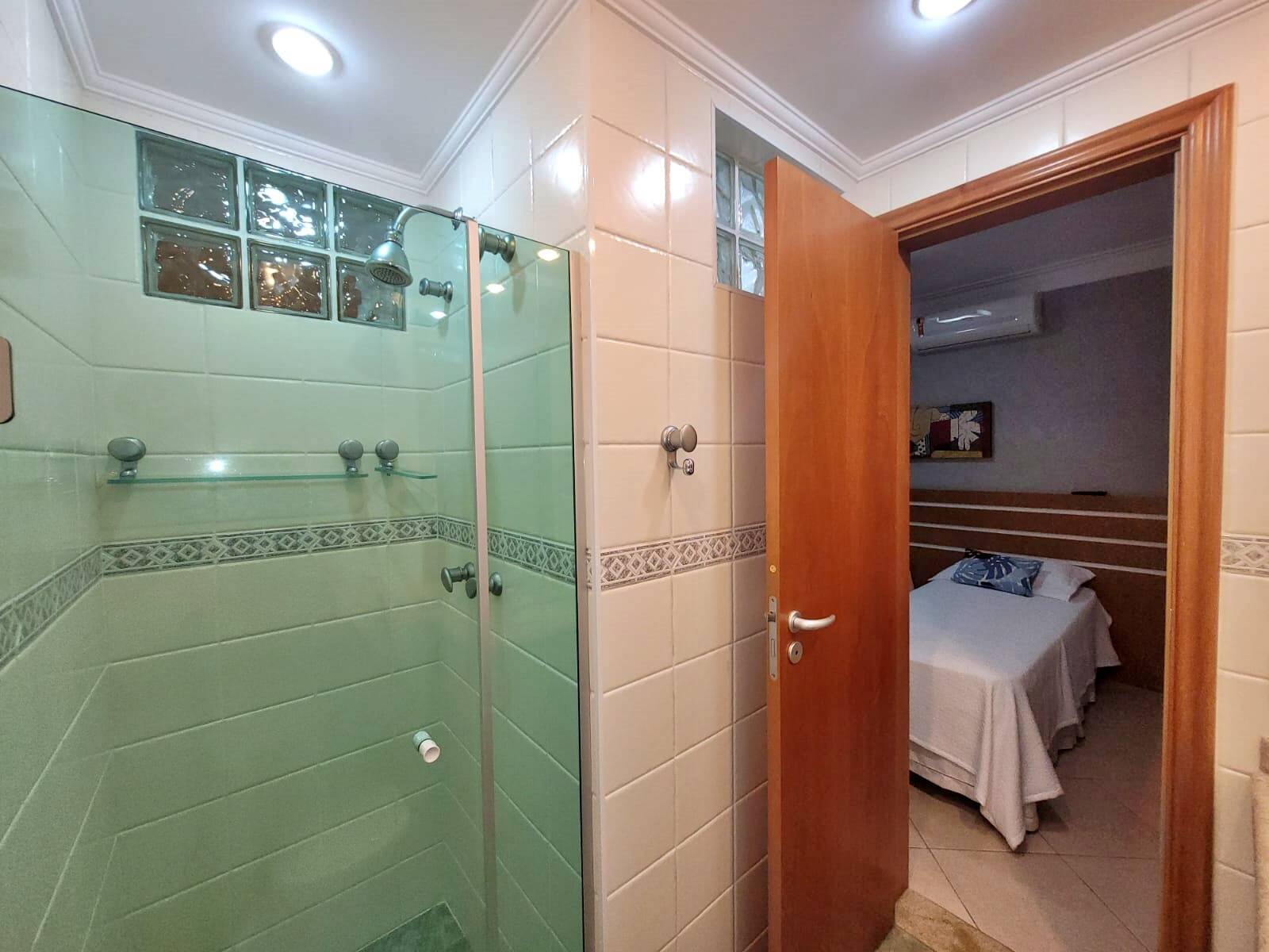 Apartamento à venda com 4 quartos, 205m² - Foto 26