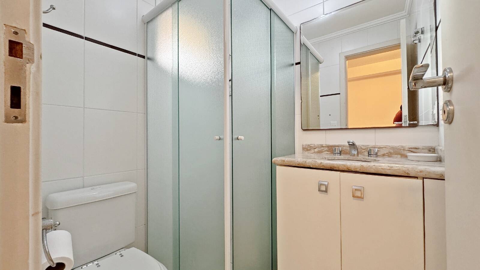 Apartamento à venda com 3 quartos, 145m² - Foto 17