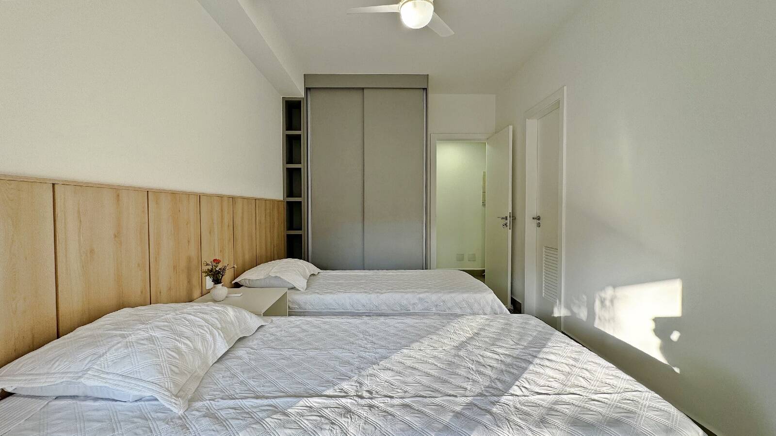 Apartamento à venda com 3 quartos, 156m² - Foto 18