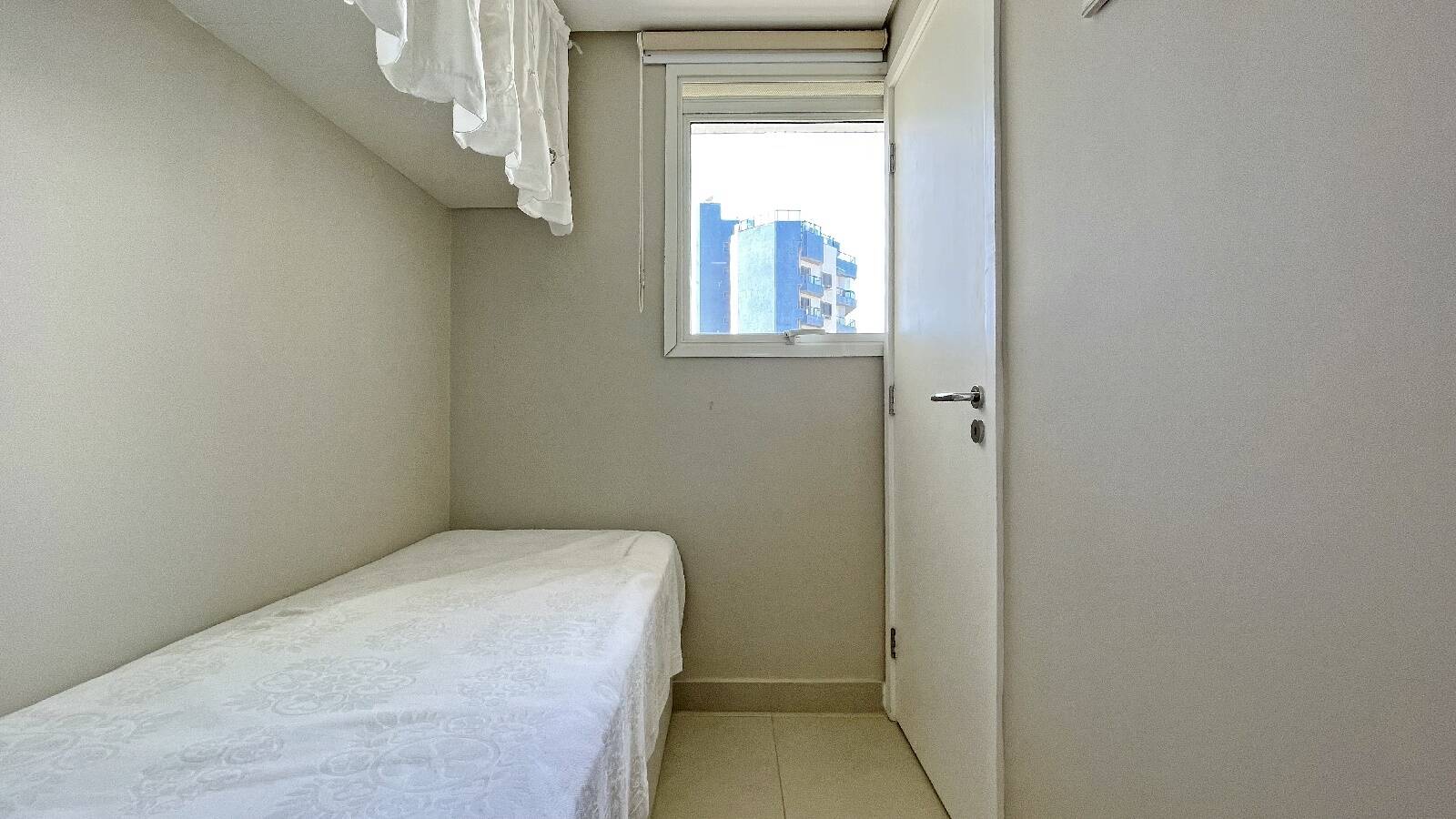 Apartamento à venda com 3 quartos, 136m² - Foto 28