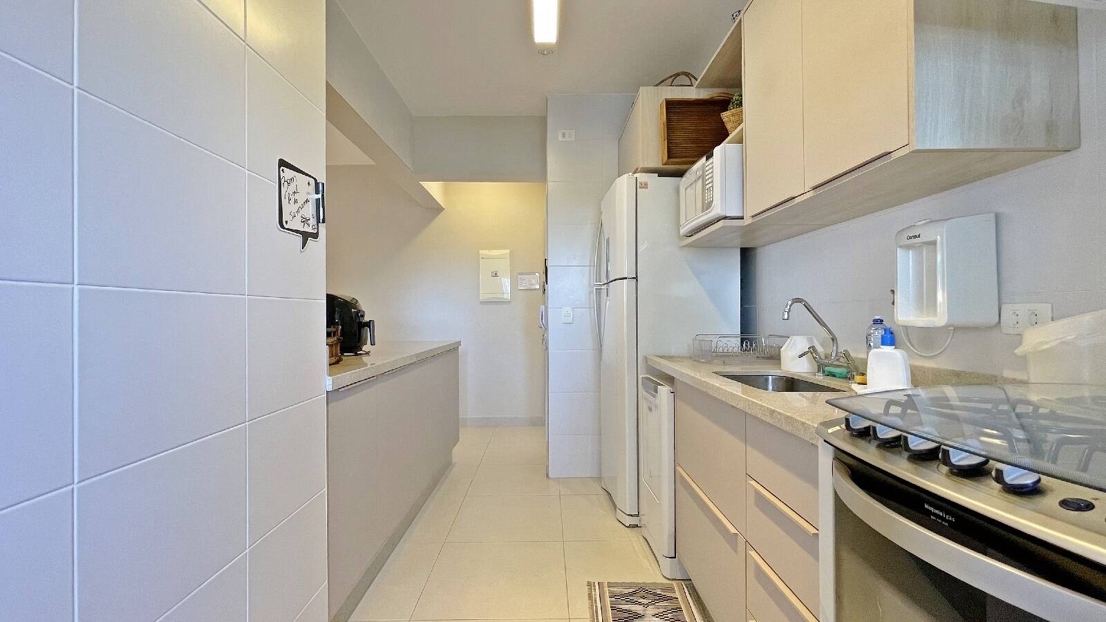 Apartamento à venda com 3 quartos, 136m² - Foto 18