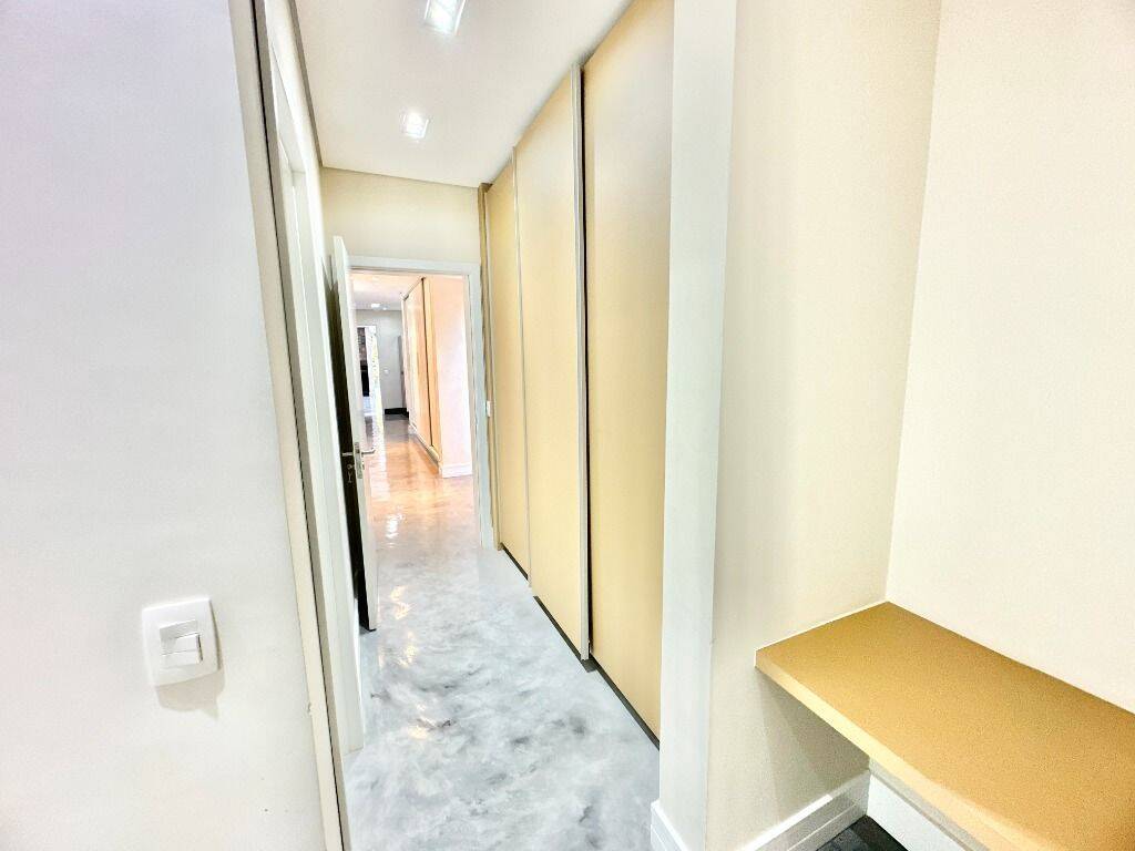 Casa à venda com 5 quartos, 440m² - Foto 15