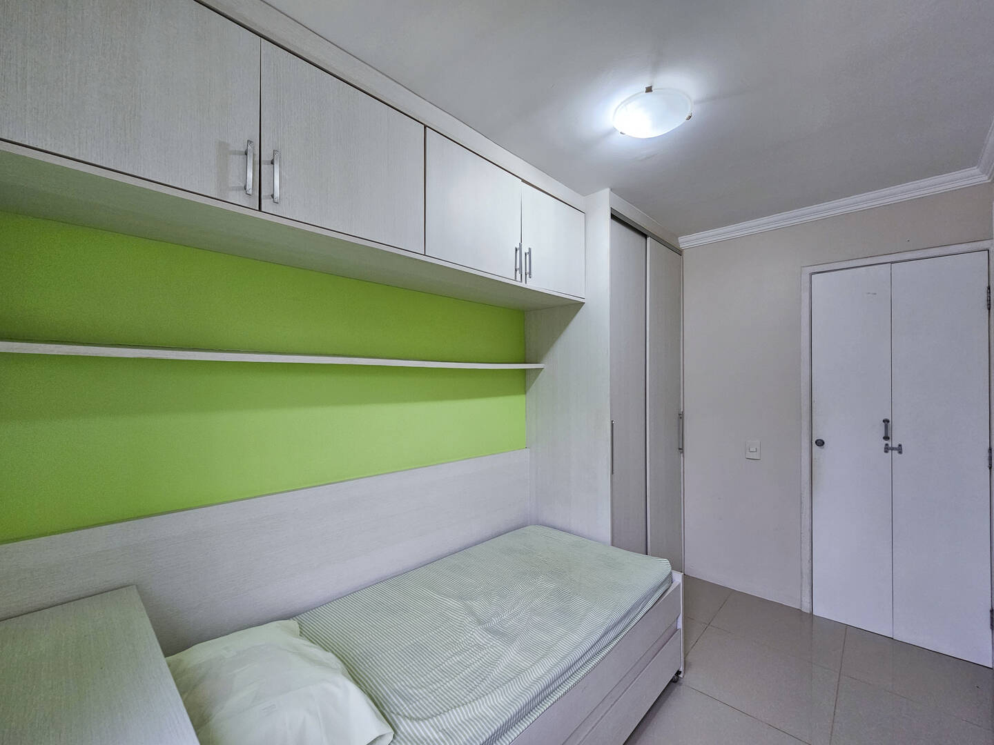 Casa à venda com 2 quartos, 67m² - Foto 10