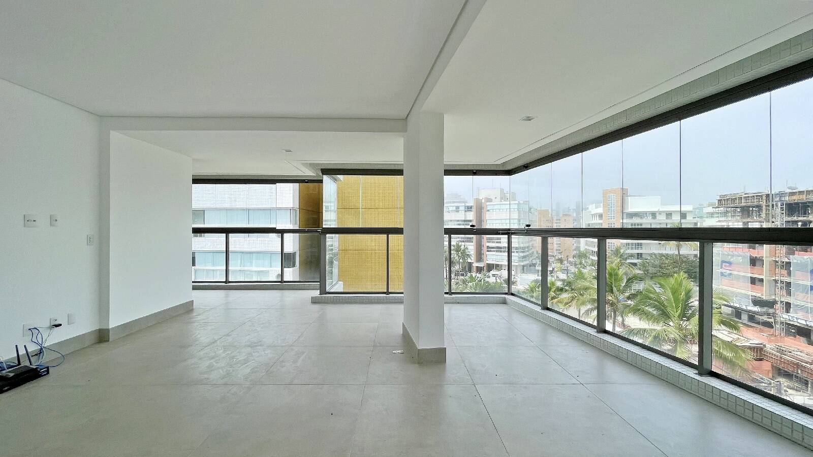 Apartamento à venda com 4 quartos, 163m² - Foto 4