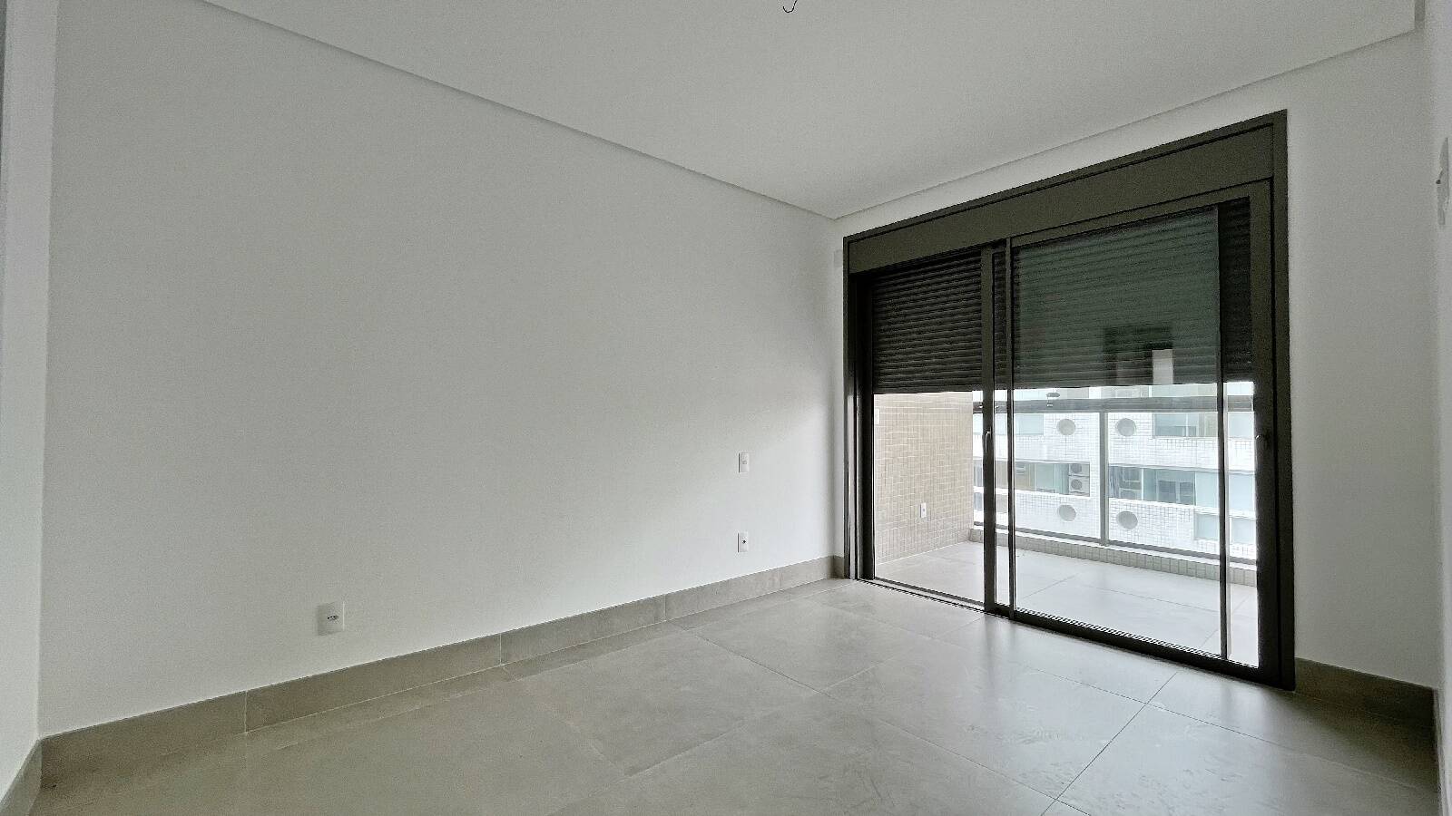 Apartamento à venda com 4 quartos, 163m² - Foto 15