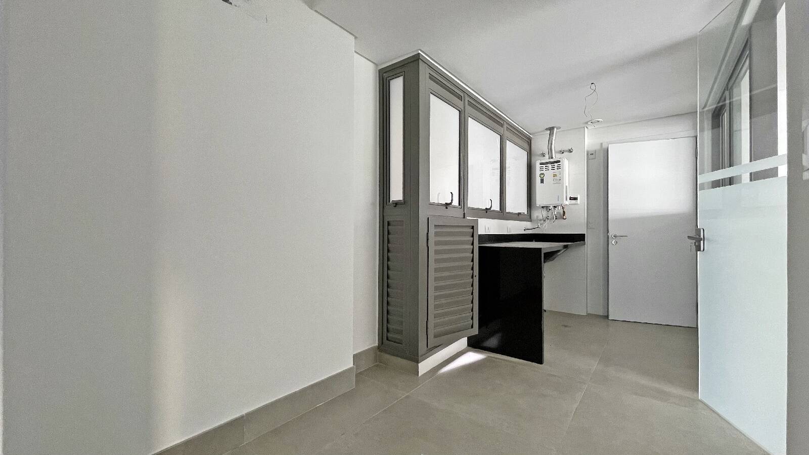 Apartamento à venda com 4 quartos, 163m² - Foto 18