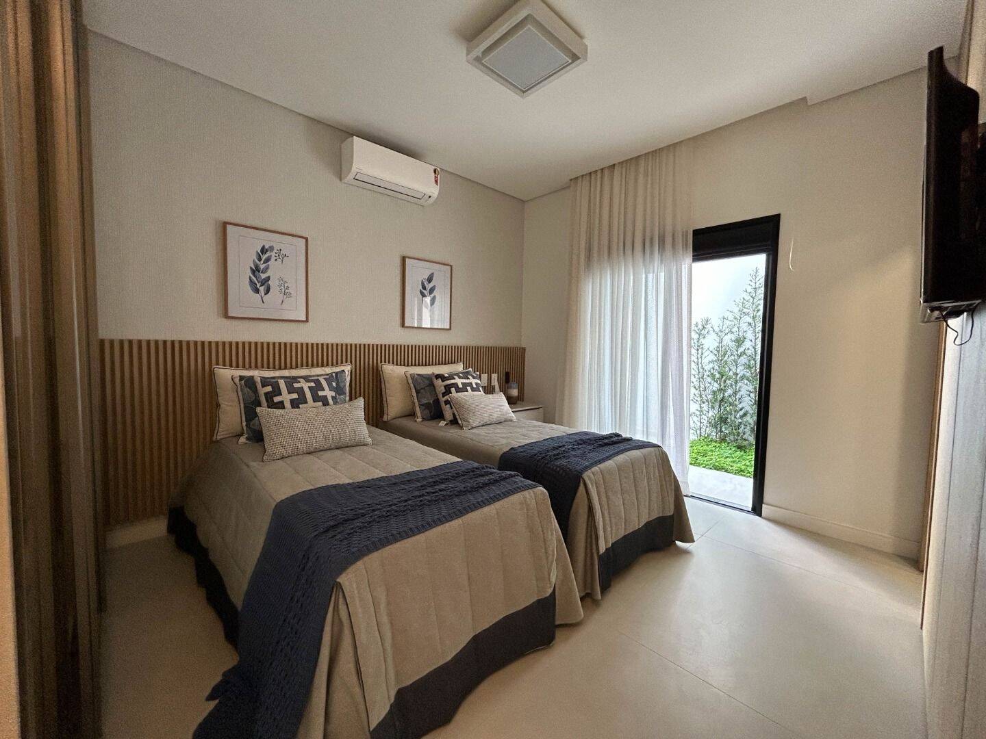 Casa à venda com 6 quartos, 400m² - Foto 18