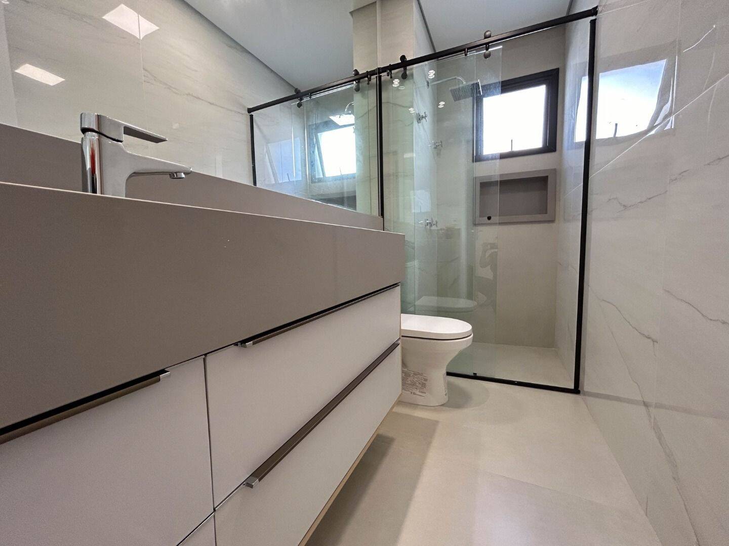 Casa à venda com 6 quartos, 400m² - Foto 43