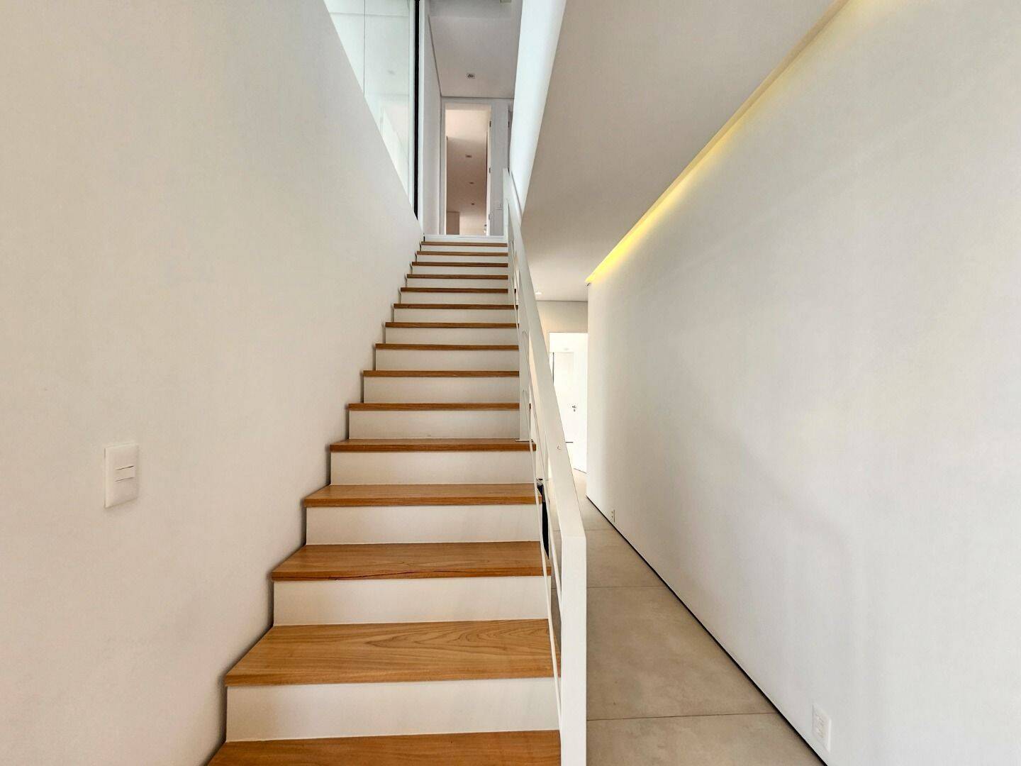 Casa à venda com 6 quartos, 408m² - Foto 13