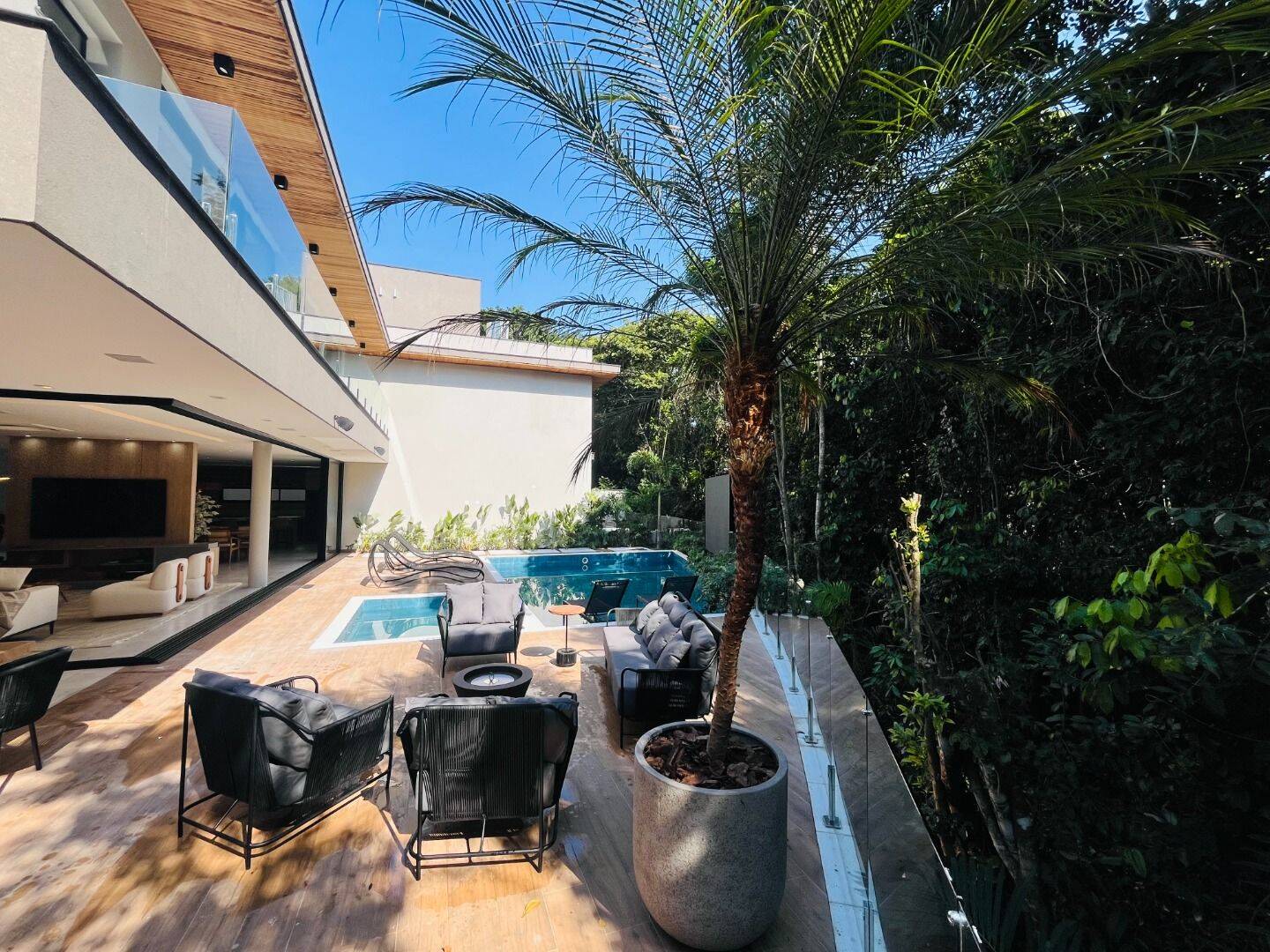 Casa à venda com 6 quartos, 570m² - Foto 50