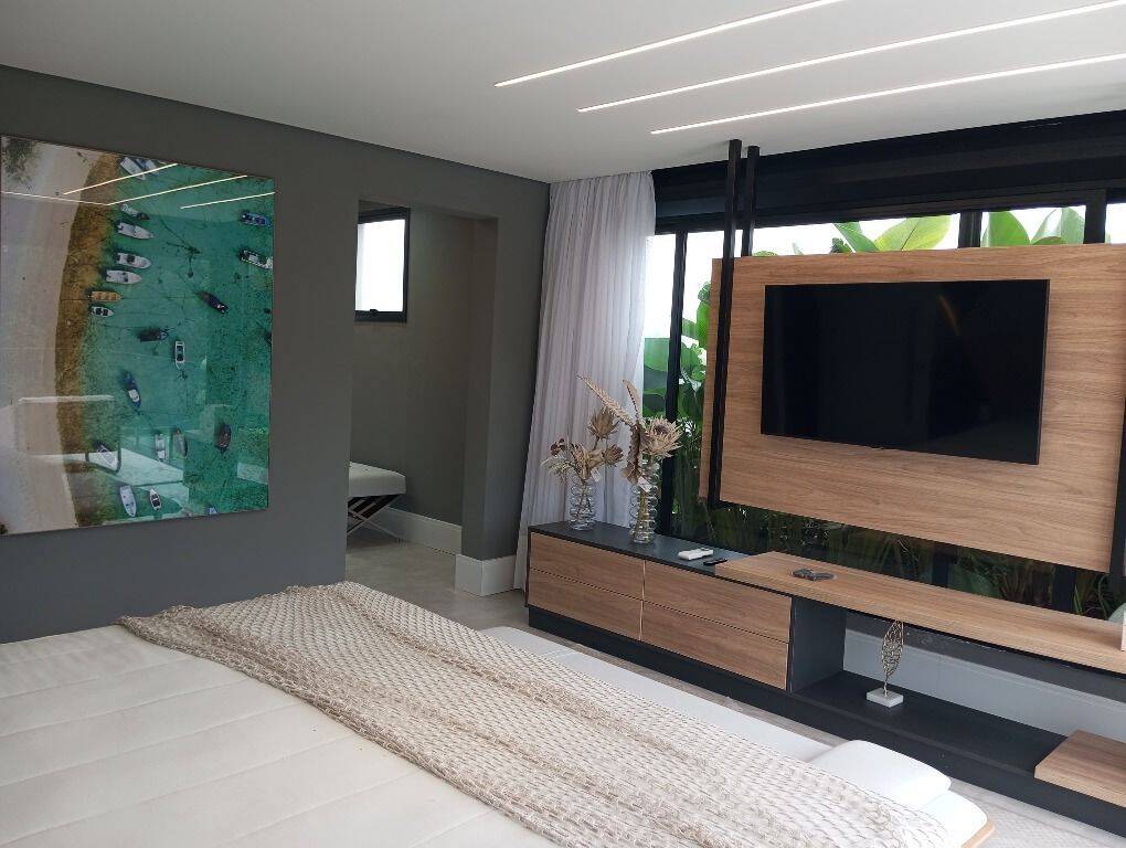 Casa à venda com 8 quartos, 926m² - Foto 22