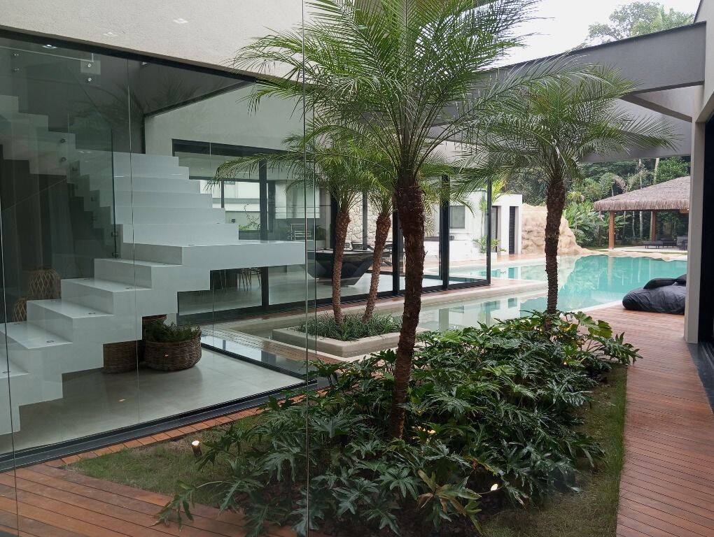 Casa à venda com 8 quartos, 926m² - Foto 47