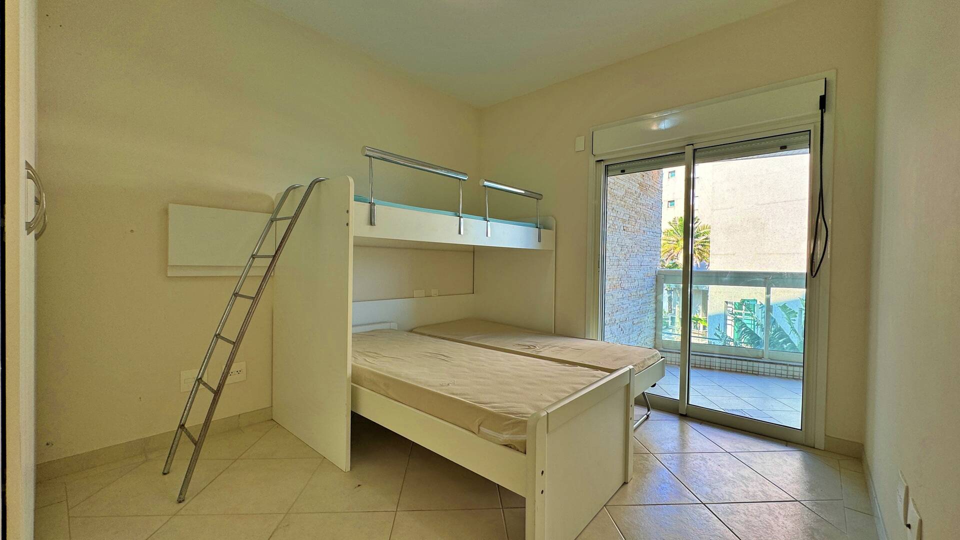 Apartamento à venda com 4 quartos, 197m² - Foto 35