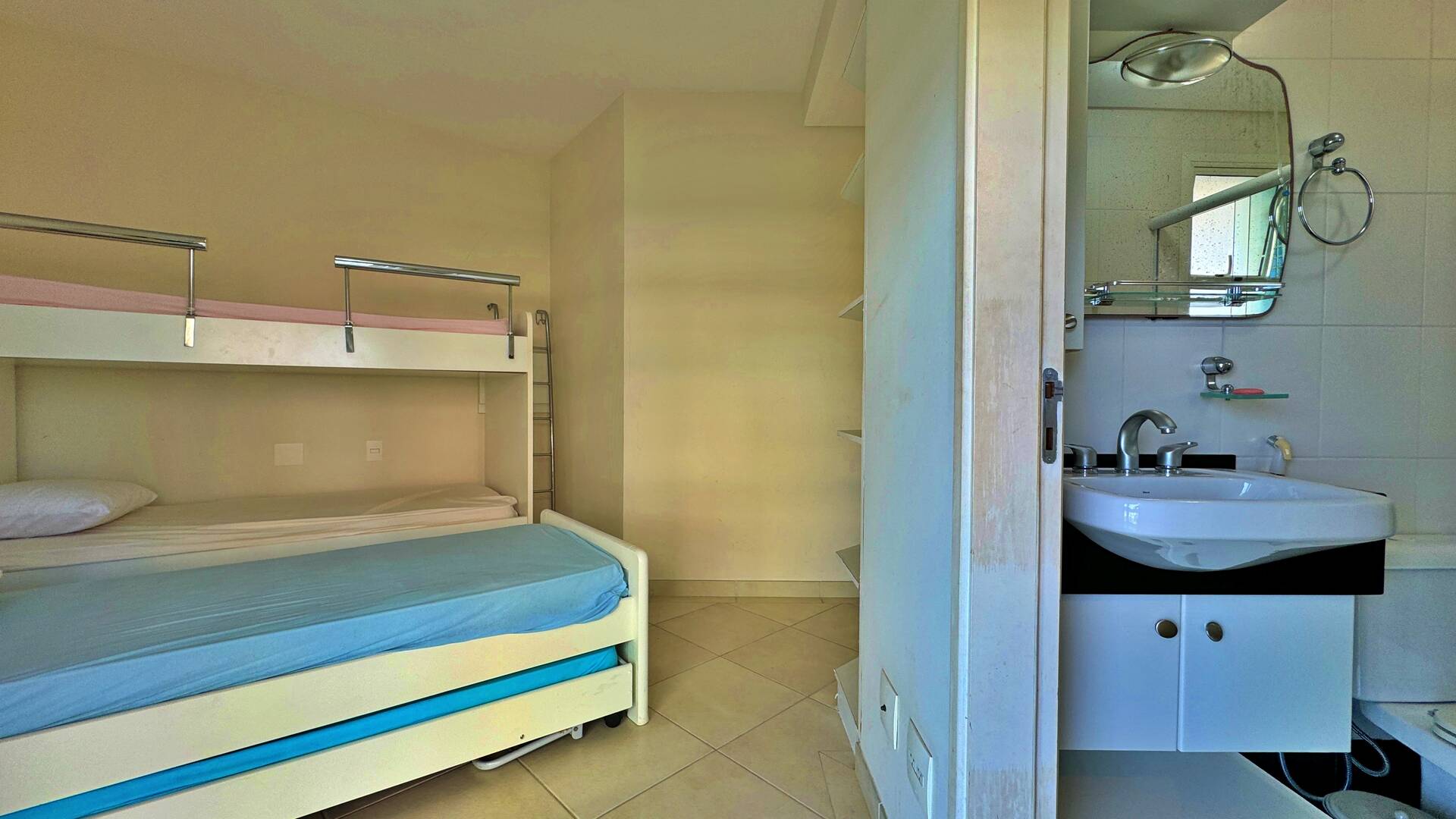 Apartamento à venda com 4 quartos, 197m² - Foto 45