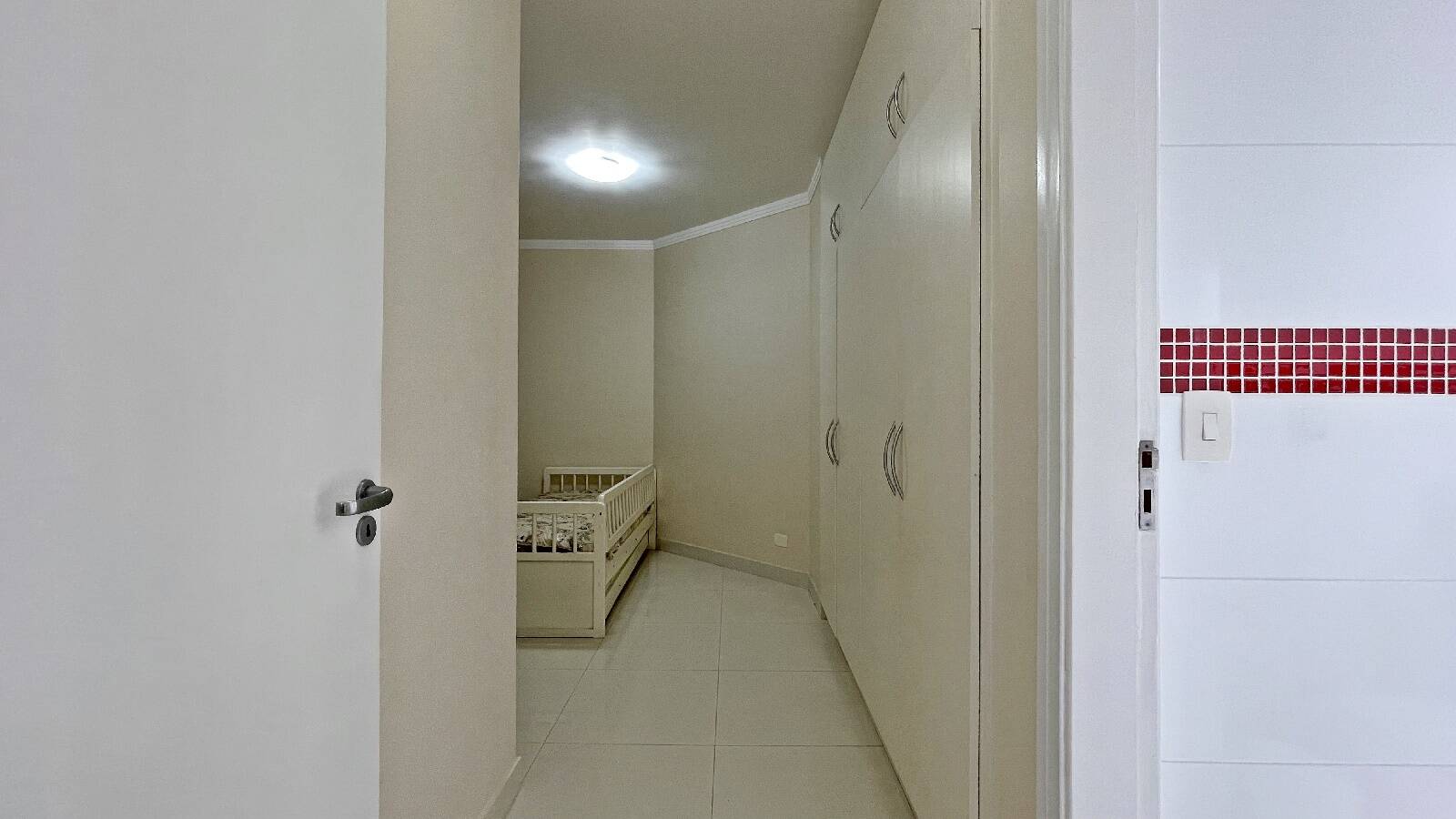 Apartamento à venda com 4 quartos, 169m² - Foto 9