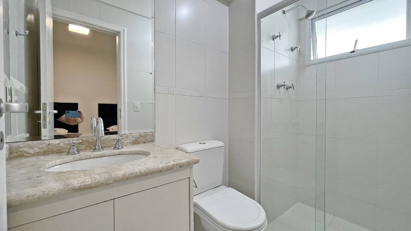 Apartamento à venda com 4 quartos, 140m² - Foto 11