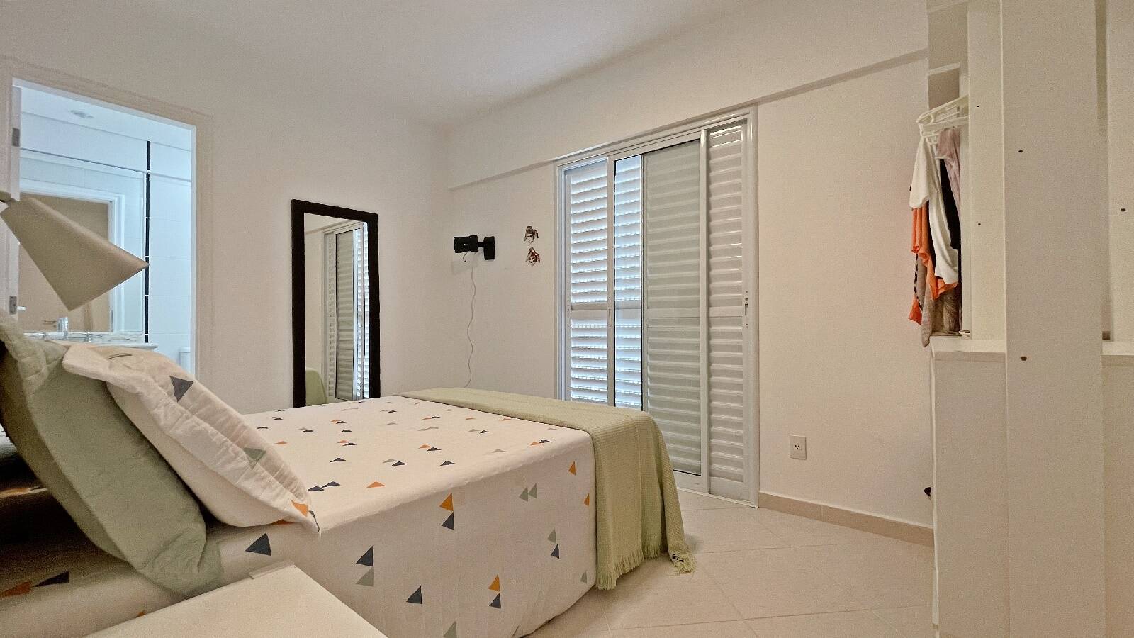 Apartamento à venda com 4 quartos, 140m² - Foto 17