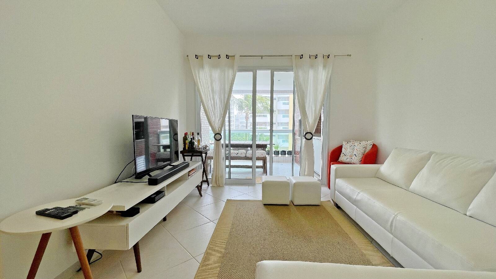 Apartamento à venda com 4 quartos, 140m² - Foto 3