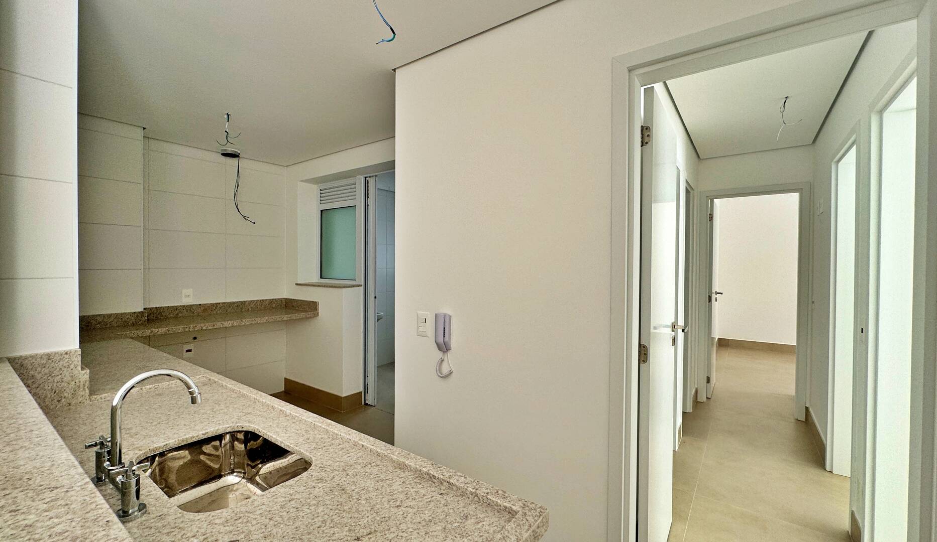 Apartamento à venda com 3 quartos, 110m² - Foto 6