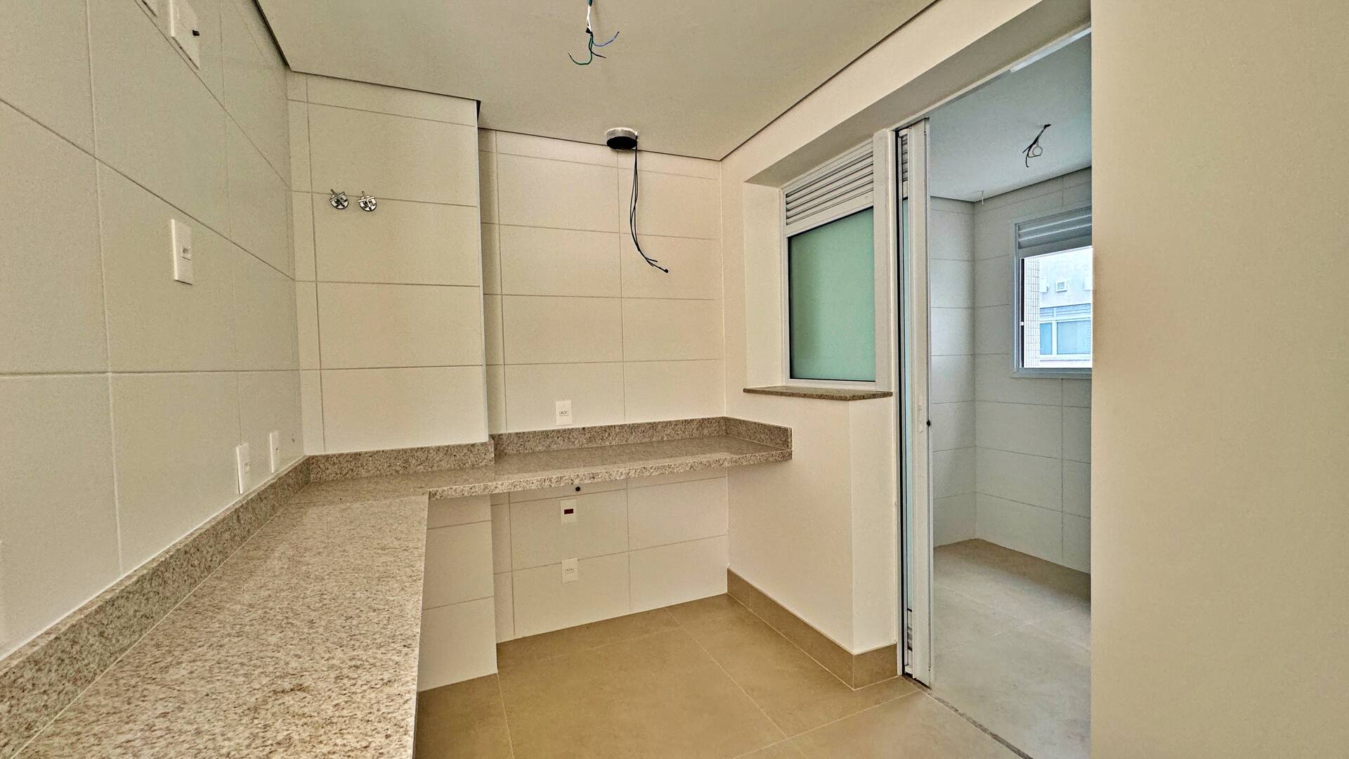 Apartamento à venda com 3 quartos, 110m² - Foto 8