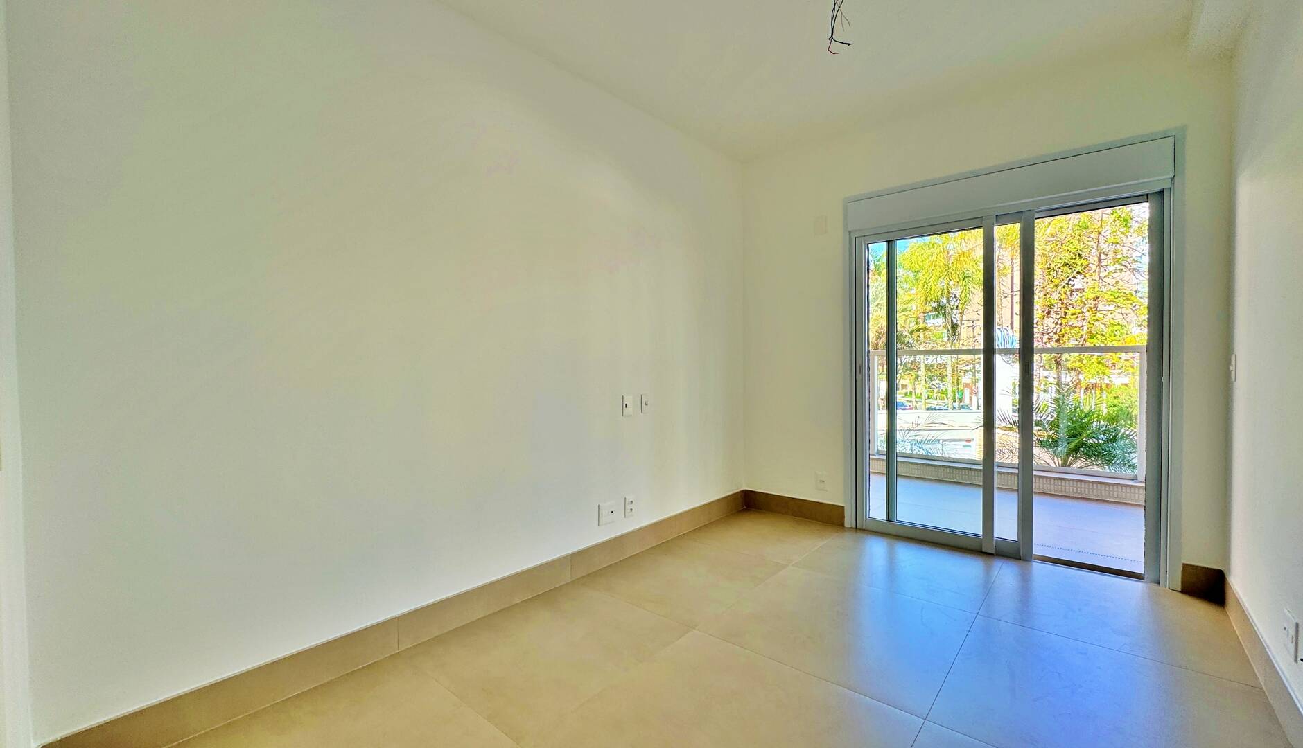 Apartamento à venda com 3 quartos, 127m² - Foto 17