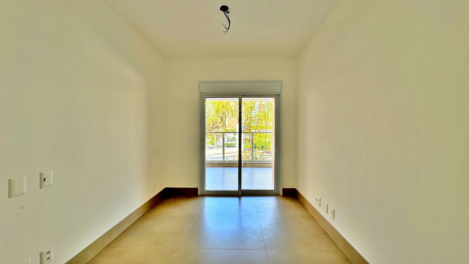 Apartamento à venda com 3 quartos, 127m² - Foto 18