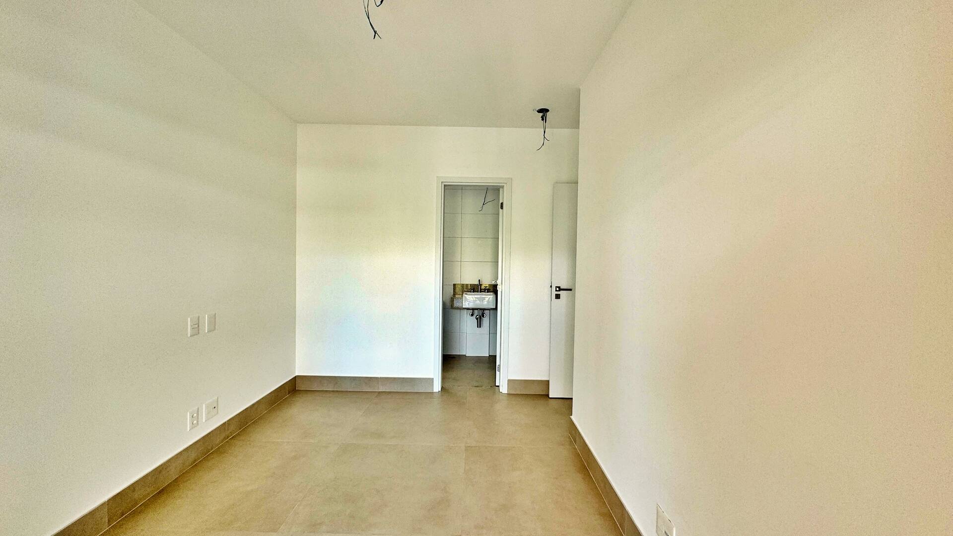 Apartamento à venda com 3 quartos, 127m² - Foto 17